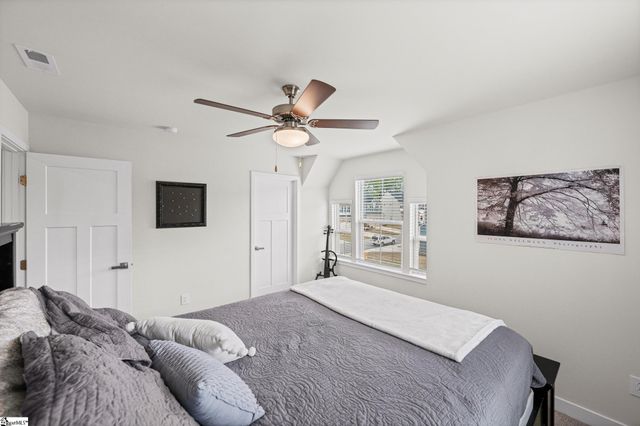 61 Moss Hollow Way, Simpsonville, SC 29680