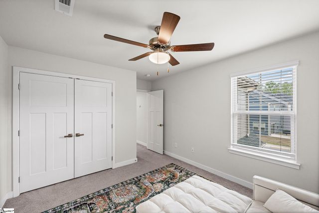 61 Moss Hollow Way, Simpsonville, SC 29680