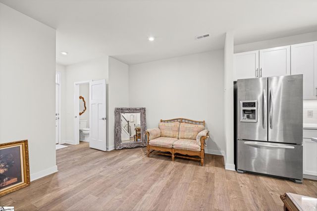 61 Moss Hollow Way, Simpsonville, SC 29680