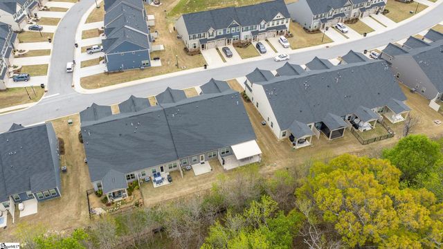 61 Moss Hollow Way, Simpsonville, SC 29680