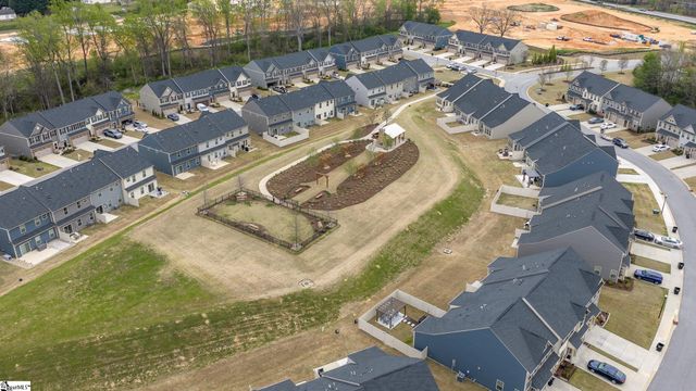 61 Moss Hollow Way, Simpsonville, SC 29680