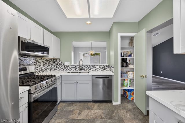 8601 Prairie Hill Drive, Las Vegas, NV 89134