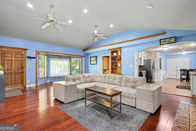2246 Rhett Court, Lawrenceville, GA 30044