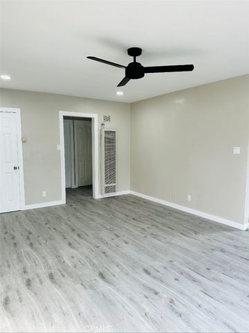 10024 Foster, Bellflower, CA 90706