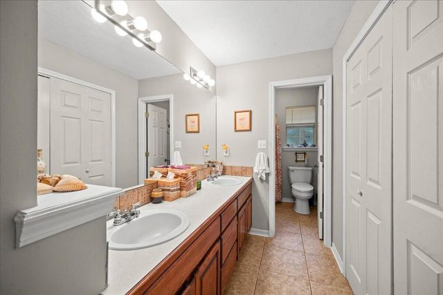 261 Corinth Rd., Petal, MS 39465