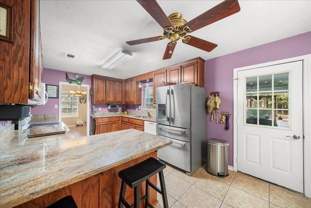 261 Corinth Rd., Petal, MS 39465