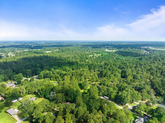 261 Corinth Rd., Petal, MS 39465