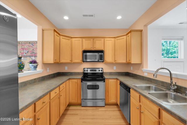307 Cliffwood Hill Way, Louisville, KY 40206