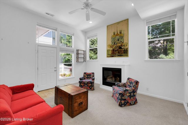 307 Cliffwood Hill Way, Louisville, KY 40206