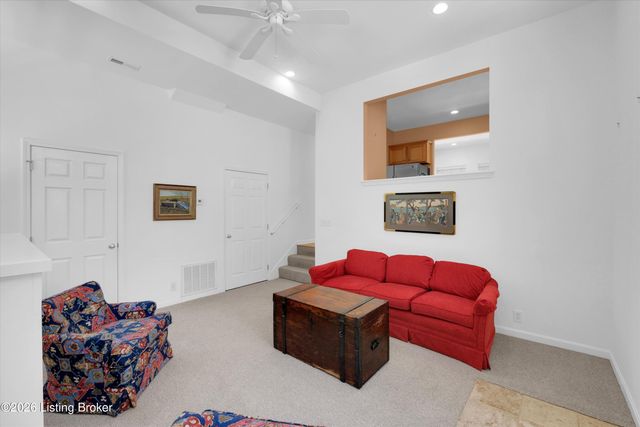 307 Cliffwood Hill Way, Louisville, KY 40206