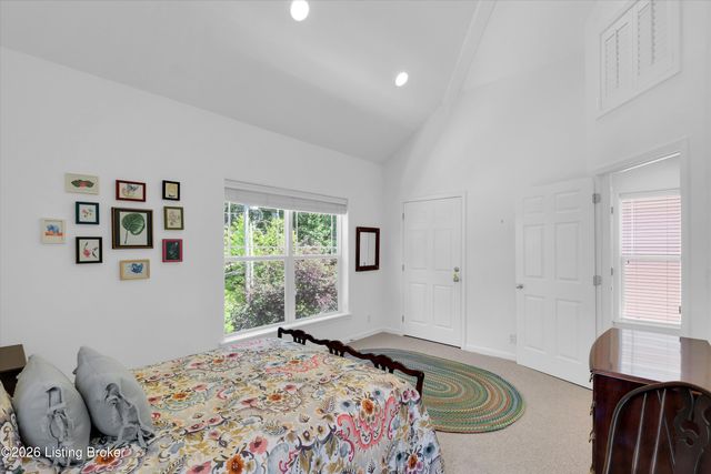 307 Cliffwood Hill Way, Louisville, KY 40206