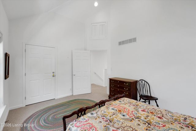 307 Cliffwood Hill Way, Louisville, KY 40206