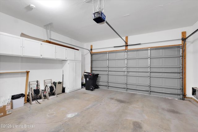 307 Cliffwood Hill Way, Louisville, KY 40206