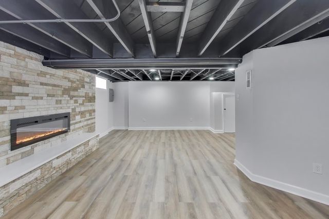 4177 Oak Lane, Gary, IN 46408