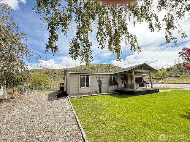 92 Crumbacher Road, Tonasket, WA 98855