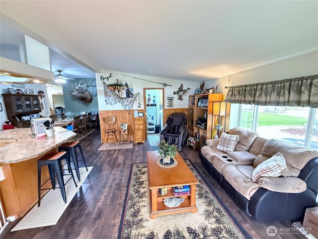 92 Crumbacher Road, Tonasket, WA 98855