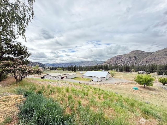92 Crumbacher Road, Tonasket, WA 98855