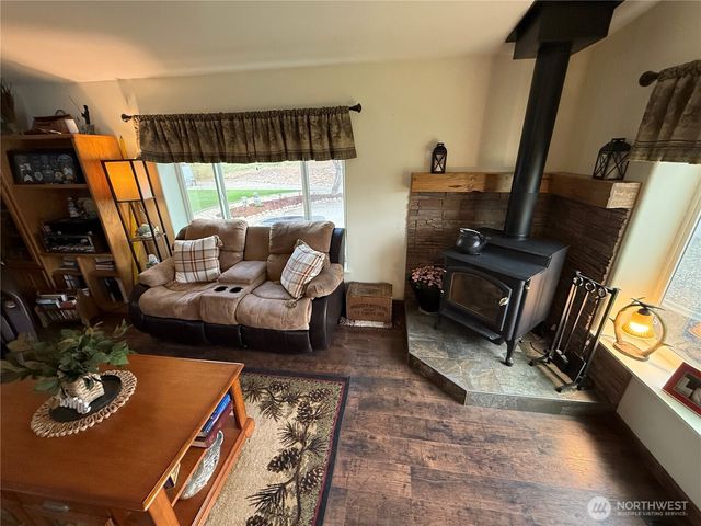 92 Crumbacher Road, Tonasket, WA 98855