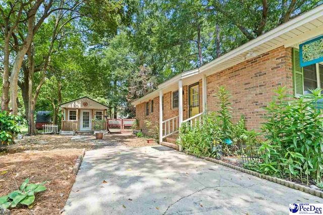 1507 Woods Rd, Florence, SC 29501