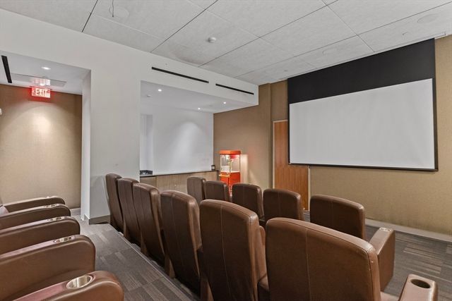 580 Washington Street 5C, Boston, MA 02111