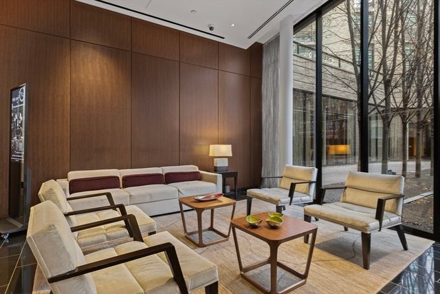 580 Washington Street 5C, Boston, MA 02111