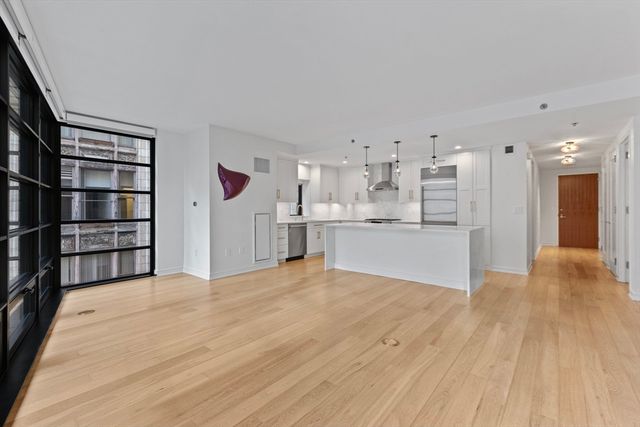 580 Washington Street 5C, Boston, MA 02111