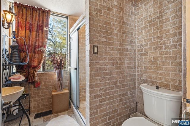 12 E Saddle River Road, Saddle River, NJ 07458