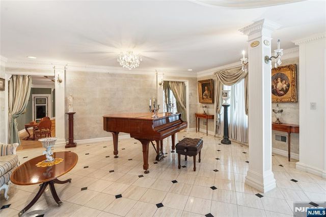 12 E Saddle River Road, Saddle River, NJ 07458