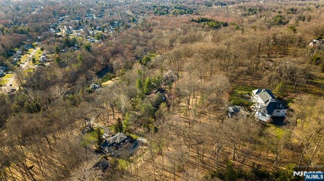 12 E Saddle River Road, Saddle River, NJ 07458