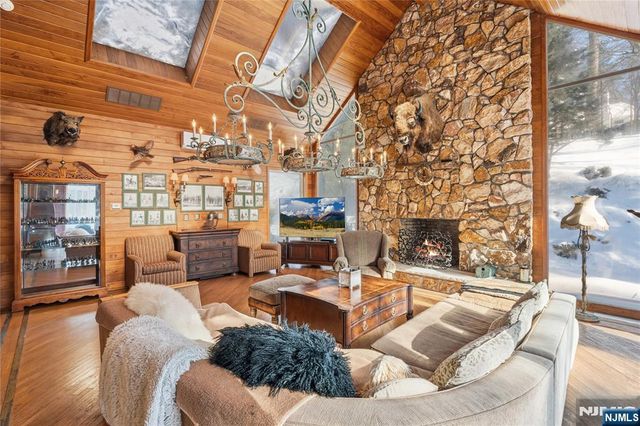 12 E Saddle River Road, Saddle River, NJ 07458