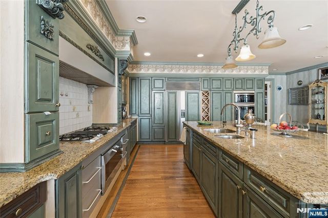 12 E Saddle River Road, Saddle River, NJ 07458