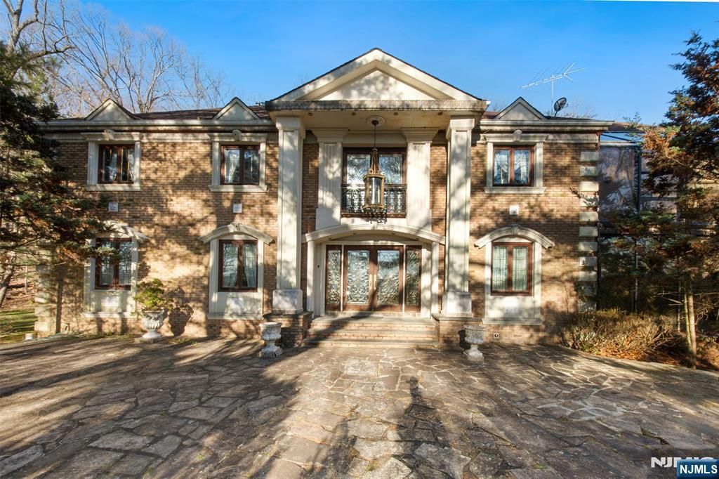 12 E Saddle River Road, Saddle River, NJ 07458