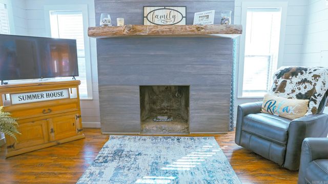 189 Doris, Higden, AR 72067