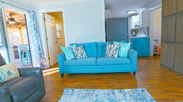 189 Doris, Higden, AR 72067