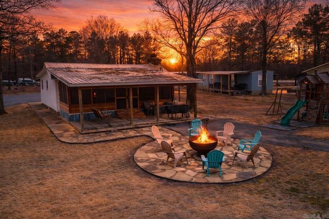 189 Doris, Higden, AR 72067