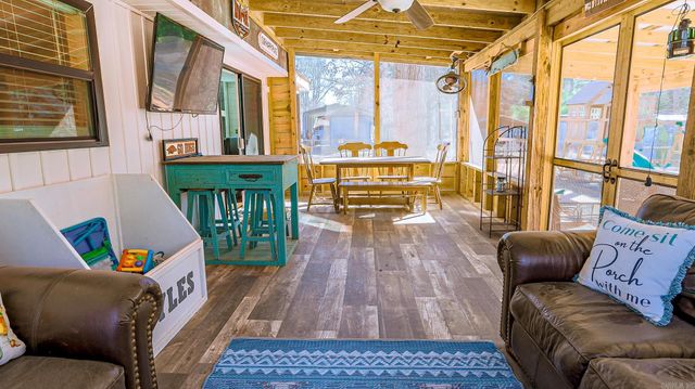 189 Doris, Higden, AR 72067