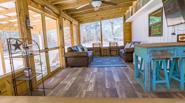 189 Doris, Higden, AR 72067