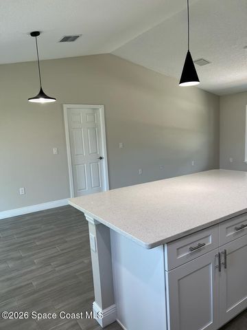 1042 Hickory Lane, Cocoa, FL 32922