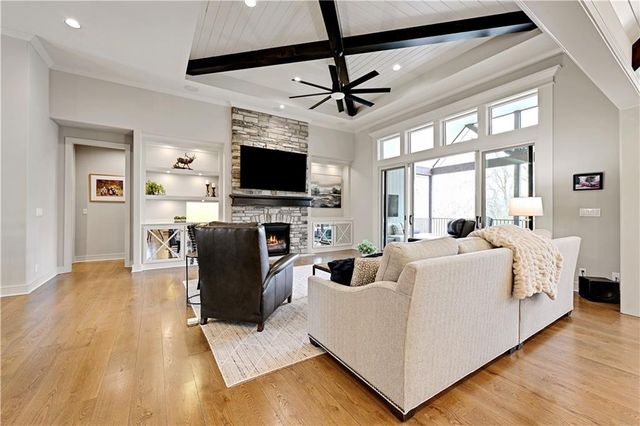 14527 S Parkhill Street, Olathe, KS 66062