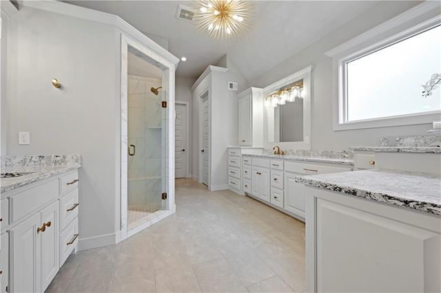 14527 S Parkhill Street, Olathe, KS 66062