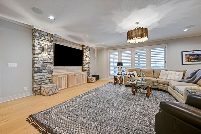 14527 S Parkhill Street, Olathe, KS 66062