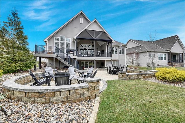 14527 S Parkhill Street, Olathe, KS 66062