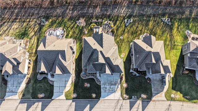 14527 S Parkhill Street, Olathe, KS 66062