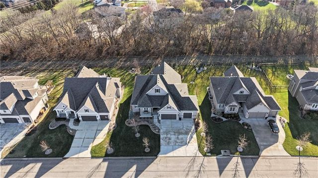 14527 S Parkhill Street, Olathe, KS 66062