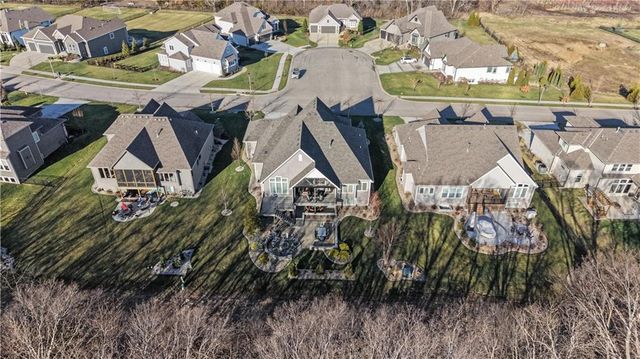 14527 S Parkhill Street, Olathe, KS 66062