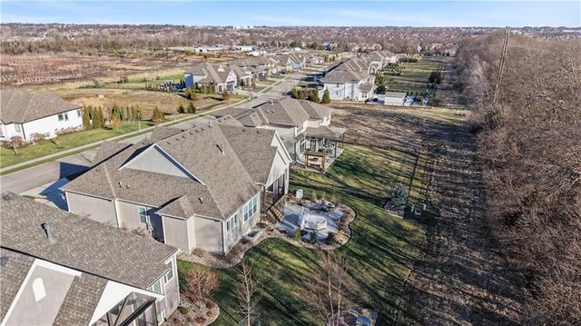 14527 S Parkhill Street, Olathe, KS 66062