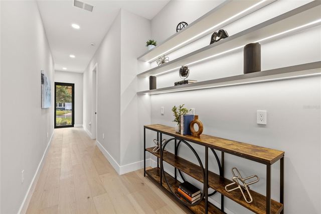 113 W EVANS STREET, Orlando, FL 32804