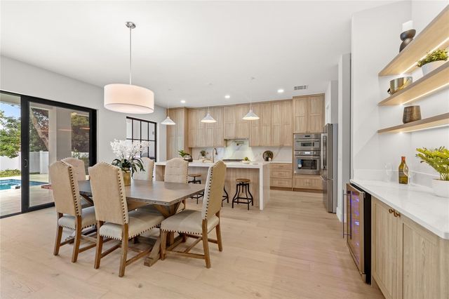 113 W EVANS STREET, Orlando, FL 32804