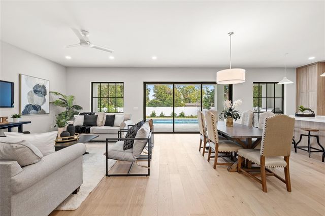 113 W EVANS STREET, Orlando, FL 32804