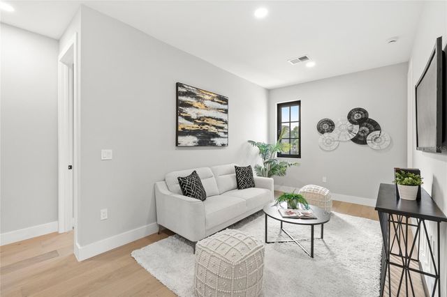 113 W EVANS STREET, Orlando, FL 32804